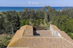 Villa Catalfamo - Direct access to the beach Lascari